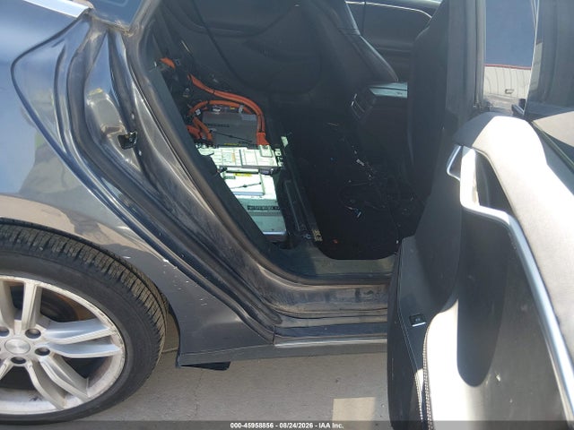 Продаж на аукціоні авто 2015 Tesla Model S 70d/85d/p85d, vin: 5YJSA1H24FFP76210, номер лоту: 45958856
