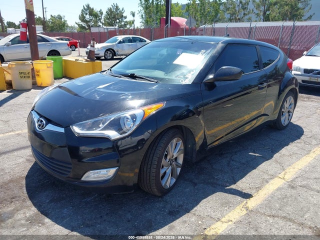 KMHTC6AD8HU309112 Hyundai Veloster