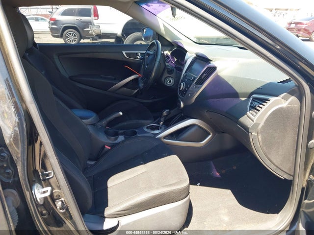 KMHTC6AD8HU309112 Hyundai Veloster