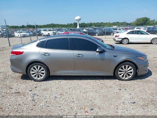 45958861 :رقم المزاد ، 5XXGU4L32JG202676 vin ، 2018 Kia Optima Ex مزاد بيع