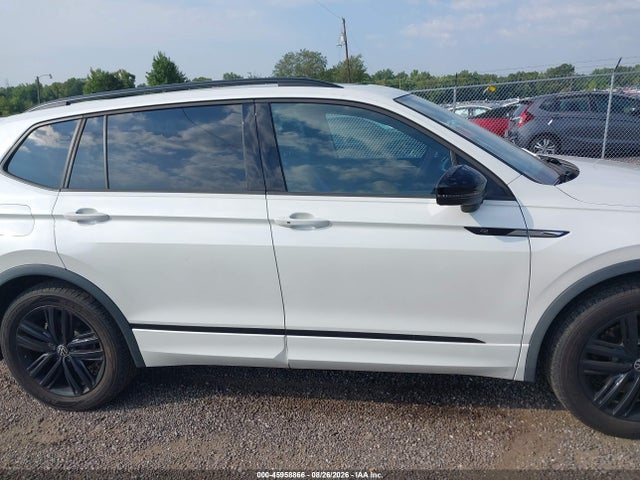 Aukcja sprzedaży 2022 Volkswagen Tiguan 2.0t Se R-line Black, vin: 3VVCB7AX7NM109072, numer aukcji: 45958866