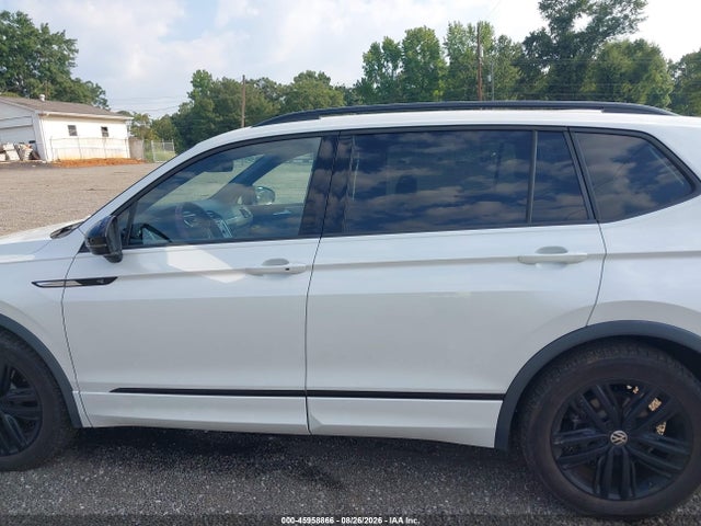 Aukcja sprzedaży 2022 Volkswagen Tiguan 2.0t Se R-line Black, vin: 3VVCB7AX7NM109072, numer aukcji: 45958866