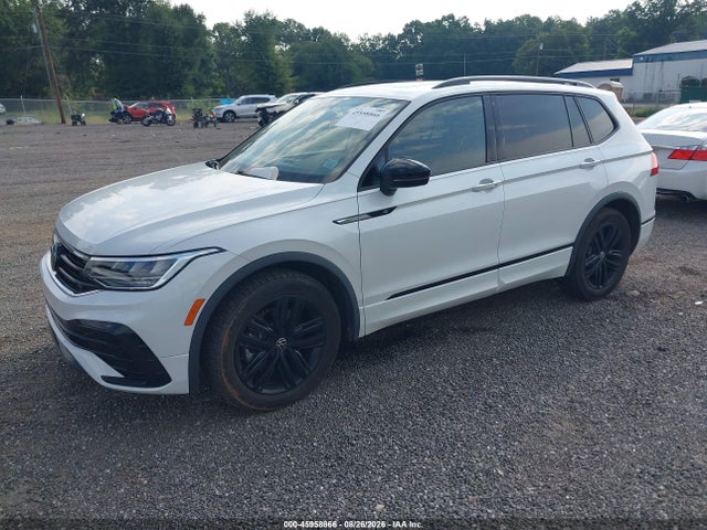 Aukcja sprzedaży 2022 Volkswagen Tiguan 2.0t Se R-line Black, vin: 3VVCB7AX7NM109072, numer aukcji: 45958866
