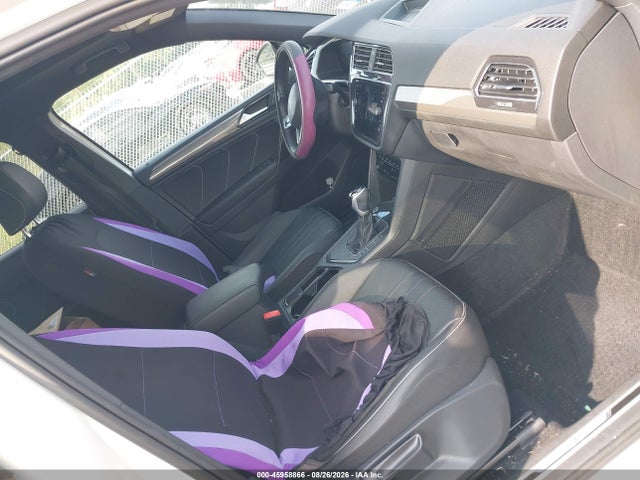 Aukcja sprzedaży 2022 Volkswagen Tiguan 2.0t Se R-line Black, vin: 3VVCB7AX7NM109072, numer aukcji: 45958866