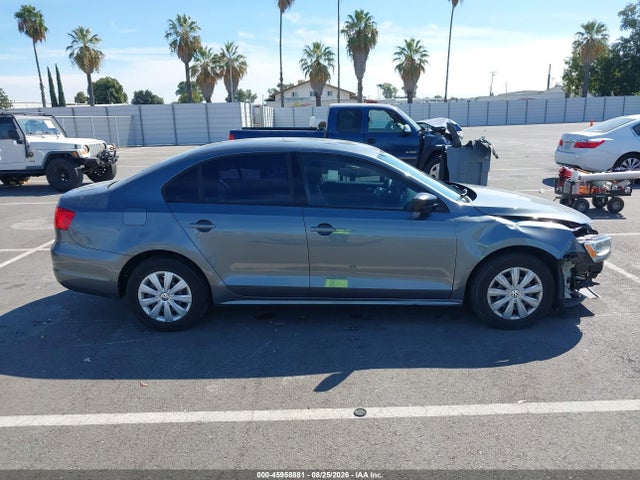 2013 Volkswagen Jetta 2.0l S მანქანა იყიდება აუქციონზე, vin: 3VW1K7AJXDM287958, აუქციონის ნომერი: 45958881