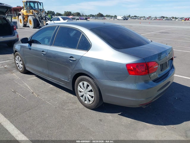 2013 Volkswagen Jetta 2.0l S მანქანა იყიდება აუქციონზე, vin: 3VW1K7AJXDM287958, აუქციონის ნომერი: 45958881