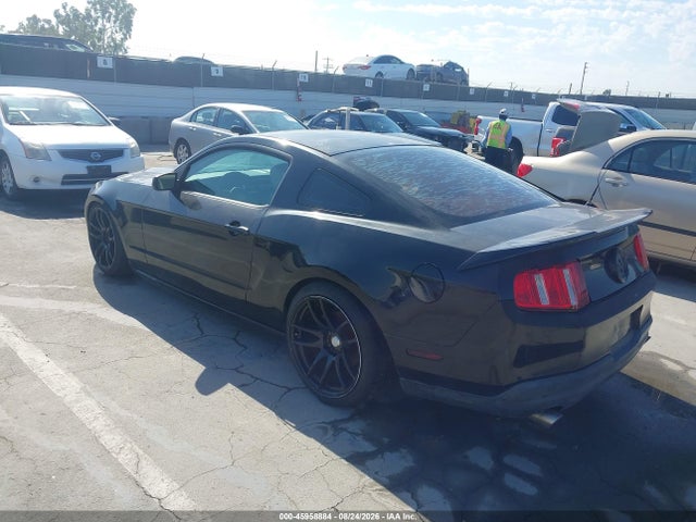 45958884 :رقم المزاد ، 1ZVBP8AN9A5129546 vin ، 2010 Ford Mustang V6/v6 Premium مزاد بيع
