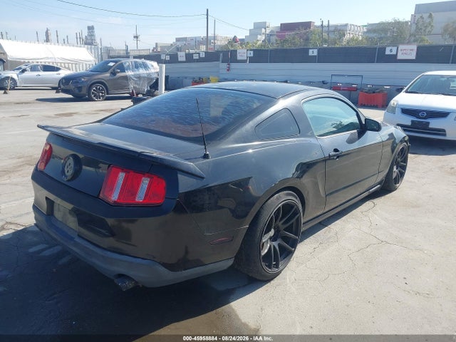 45958884 :رقم المزاد ، 1ZVBP8AN9A5129546 vin ، 2010 Ford Mustang V6/v6 Premium مزاد بيع
