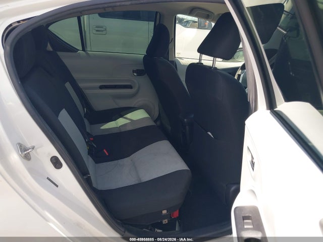 JTDKDTB35E1078684 Toyota Prius C Three