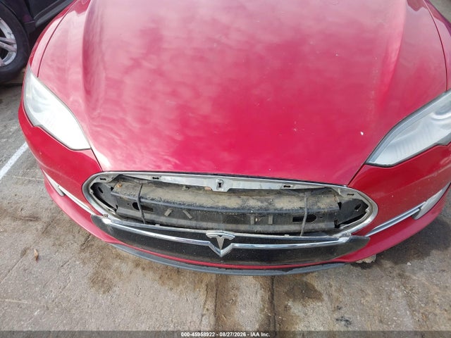 2015 Tesla Model S 70d/85d/p85d მანქანა იყიდება აუქციონზე, vin: 5YJSA1E23FF118222, აუქციონის ნომერი: 45958922