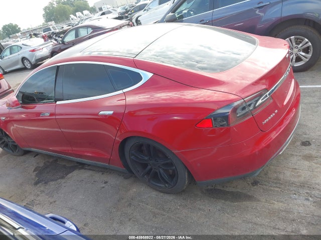2015 Tesla Model S 70d/85d/p85d მანქანა იყიდება აუქციონზე, vin: 5YJSA1E23FF118222, აუქციონის ნომერი: 45958922