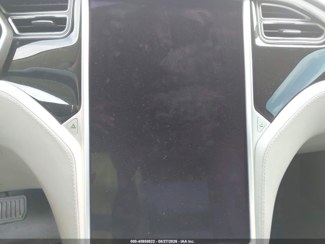 2015 Tesla Model S 70d/85d/p85d მანქანა იყიდება აუქციონზე, vin: 5YJSA1E23FF118222, აუქციონის ნომერი: 45958922