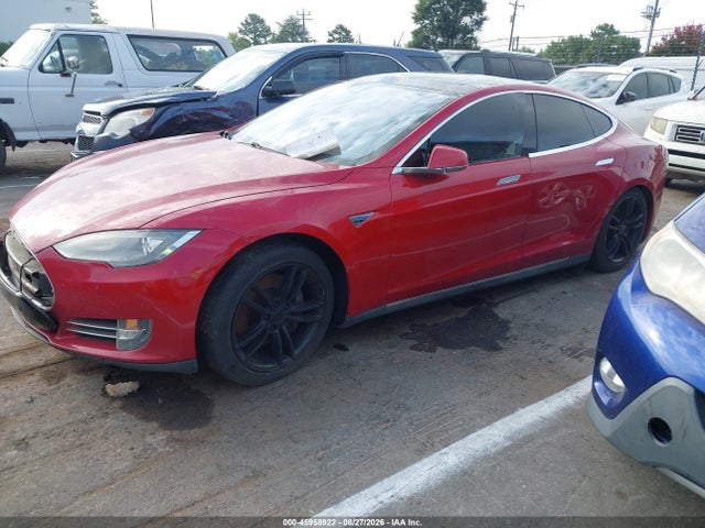 2015 Tesla Model S 70d/85d/p85d მანქანა იყიდება აუქციონზე, vin: 5YJSA1E23FF118222, აუქციონის ნომერი: 45958922