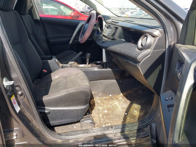 Toyota Rav4 Xle 2017 JTMWFREV4HJ107737 Image 5