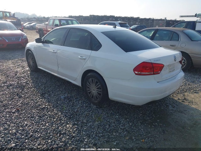 45958941 :رقم المزاد ، 1VWAS7A33FC071729 vin ، 2015 Volkswagen Passat 1.8t S مزاد بيع