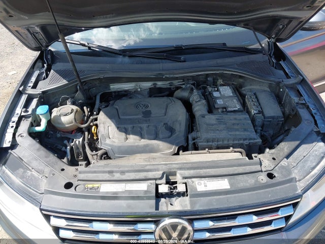 2018 Volkswagen Tiguan 2.0t Se/2.0t Sel მანქანა იყიდება აუქციონზე, vin: 3VV2B7AX2JM200708, აუქციონის ნომერი: 45958943