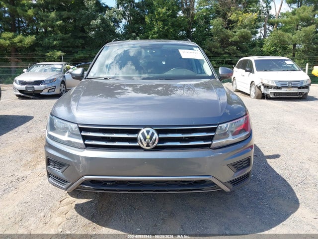 2018 Volkswagen Tiguan 2.0t Se/2.0t Sel მანქანა იყიდება აუქციონზე, vin: 3VV2B7AX2JM200708, აუქციონის ნომერი: 45958943