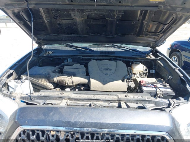 3TMCZ5AN1KM269246 Toyota Tacoma Trd Off Road