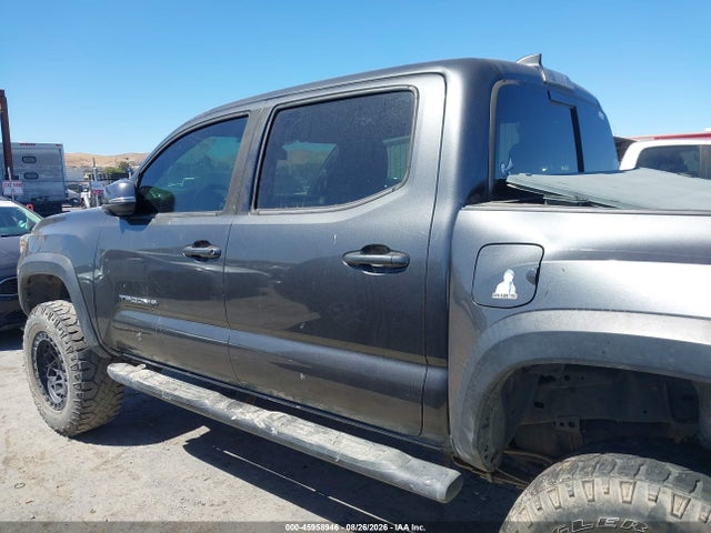 3TMCZ5AN1KM269246 Toyota Tacoma Trd Off Road