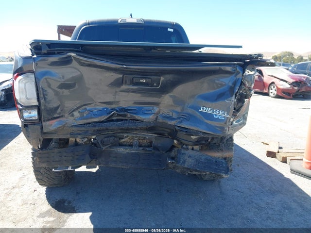 3TMCZ5AN1KM269246 Toyota Tacoma Trd Off Road