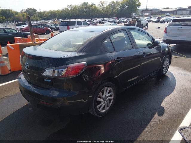 2013 Mazda Mazda3 I Touring მანქანა იყიდება აუქციონზე, vin: JM1BL1VP5D1810946, აუქციონის ნომერი: 45958983