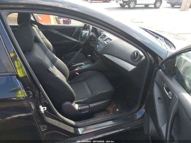 2013 Mazda Mazda3 I Touring მანქანა იყიდება აუქციონზე, vin: JM1BL1VP5D1810946, აუქციონის ნომერი: 45958983