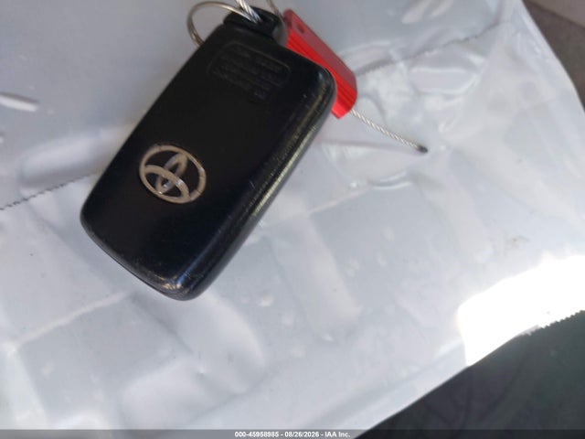 Продажа на аукционе авто 2011 Toyota Prius Three, vin: JTDKN3DU9B1428445, номер лота: 45958985