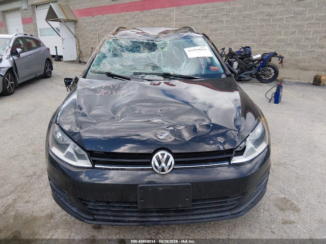45959034 :رقم المزاد ، 3VWC17AU8GM523811 vin ، 2016 Volkswagen Golf Sportwagen Tsi S 4-door مزاد بيع