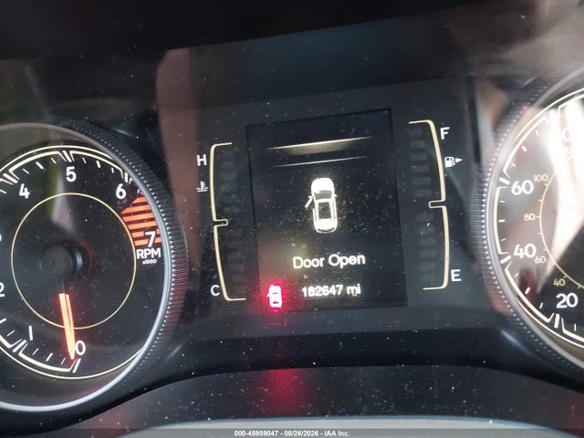 2018 Jeep Cherokee Latitude Fwd მანქანა იყიდება აუქციონზე, vin: 1C4PJLCB4JD544554, აუქციონის ნომერი: 45959047