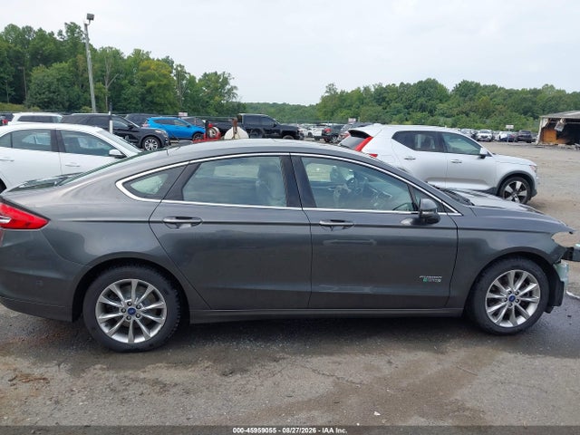 Продажа на аукционе авто 2018 Ford Fusion Energi Se Luxury, vin: 3FA6P0PU3JR193248, номер лота: 45959055