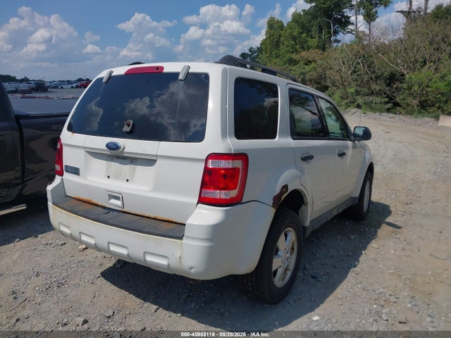 Продажа на аукционе авто 2010 Ford Escape Xlt, vin: 1FMCU0D75AKB48882, номер лота: 45959116