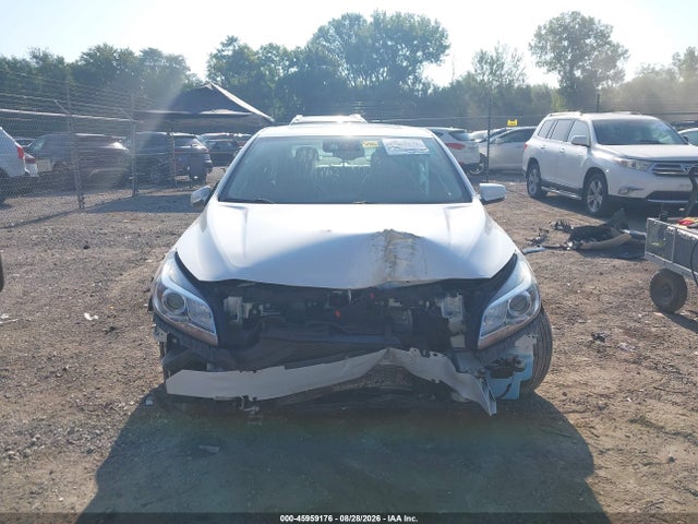 2015 Chevrolet Malibu 1lz მანქანა იყიდება აუქციონზე, vin: 1G11F5SL7FF254388, აუქციონის ნომერი: 45959176