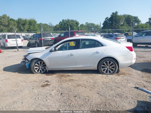 2015 Chevrolet Malibu 1lz მანქანა იყიდება აუქციონზე, vin: 1G11F5SL7FF254388, აუქციონის ნომერი: 45959176