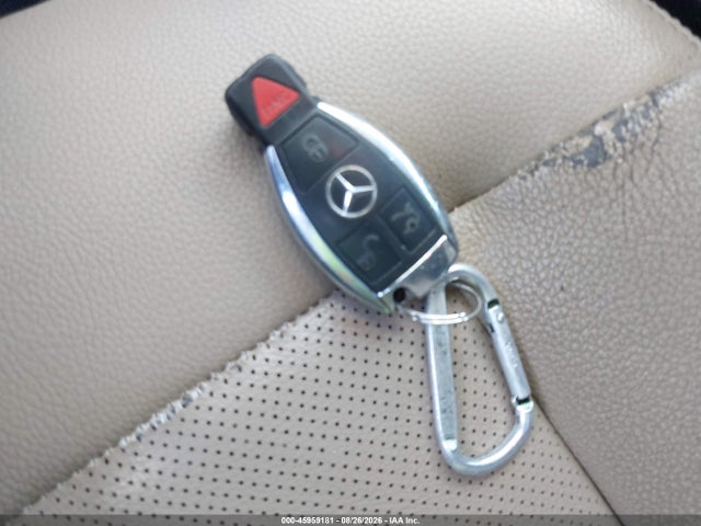 45959181 :رقم المزاد ، WDDHF8HB4BA344410 vin ، 2011 Mercedes-benz E 350 4matic مزاد بيع