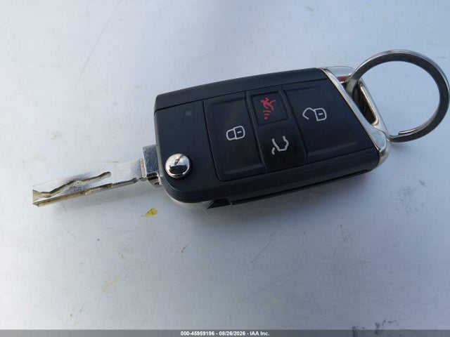 45959196 :رقم المزاد ، 3VV2B7AX0LM131360 vin ، 2020 Volkswagen Tiguan 2.0t Se/2.0t Se R-line Black/2.0t Sel مزاد بيع