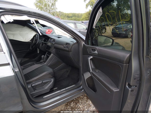 45959196 :رقم المزاد ، 3VV2B7AX0LM131360 vin ، 2020 Volkswagen Tiguan 2.0t Se/2.0t Se R-line Black/2.0t Sel مزاد بيع