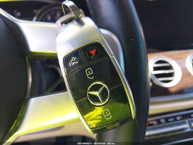 2019 Mercedes-benz E 300 მანქანა იყიდება აუქციონზე, vin: WDDZF4JB7KA514119, აუქციონის ნომერი: 45959211