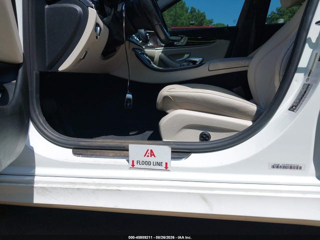 2019 Mercedes-benz E 300 მანქანა იყიდება აუქციონზე, vin: WDDZF4JB7KA514119, აუქციონის ნომერი: 45959211