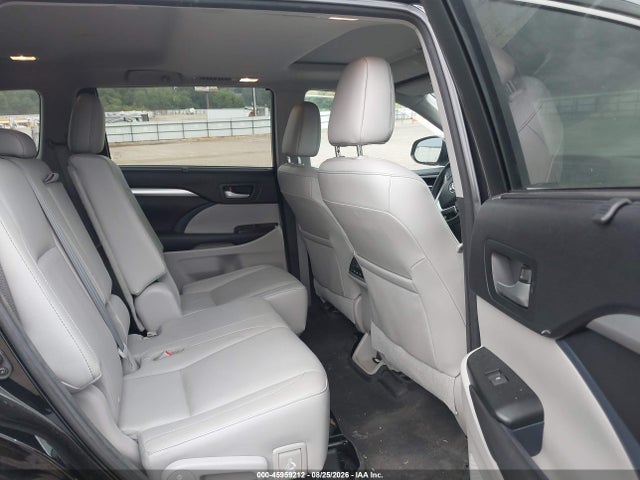 Продажа на аукционе авто 2016 Toyota Highlander Xle V6, vin: 5TDKKRFH1GS503967, номер лота: 45959212