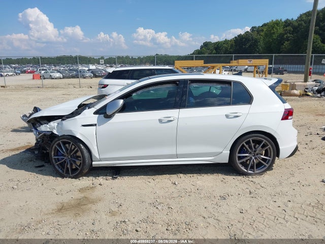 2024 Volkswagen Golf R 2.0t მანქანა იყიდება აუქციონზე, vin: WVWEB7CD9RW224062, აუქციონის ნომერი: 45959237