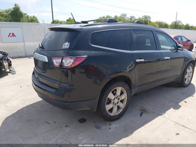 Chevrolet Traverse Lt 2017 1GNKRGKD3HJ175010 Image 4