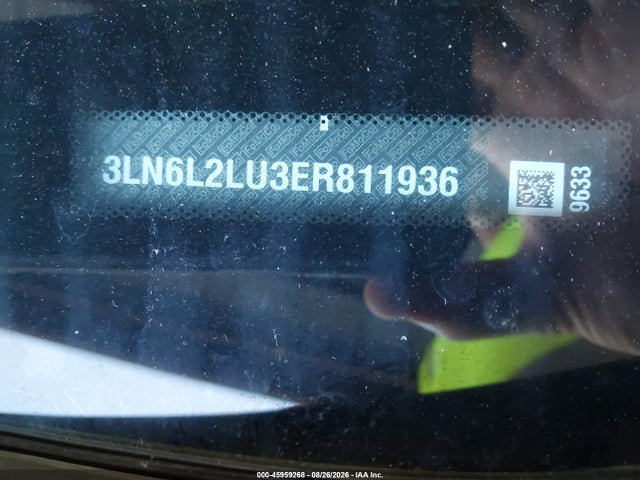 45959268 :رقم المزاد ، 3LN6L2LU3ER811936 vin ، 2014 Lincoln Mkz Hybrid مزاد بيع