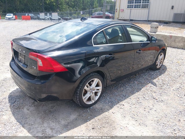 YV126MFK4F1344970 Volvo S60 T5 Premier