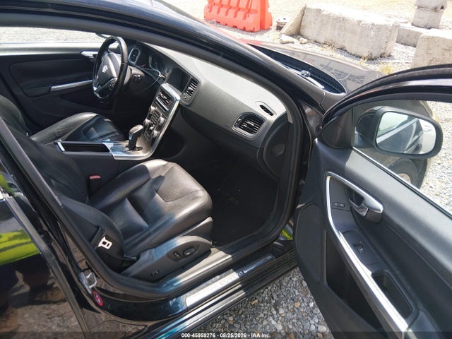 YV126MFK4F1344970 Volvo S60 T5 Premier