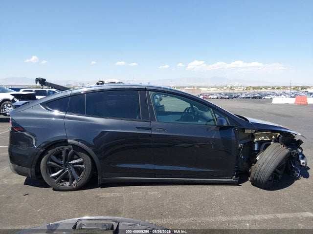 Tesla Model X All-wheel Drive 2026 7SAXCBE52TF472957 Image 14