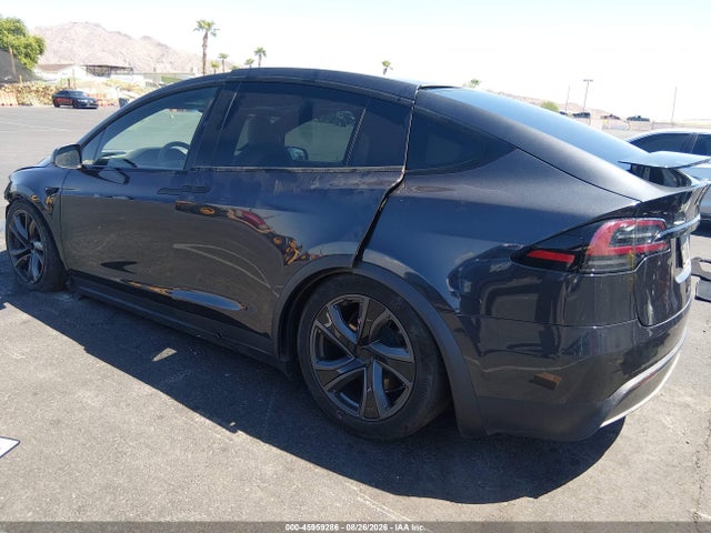 Tesla Model X All-wheel Drive 2026 7SAXCBE52TF472957 Image 3