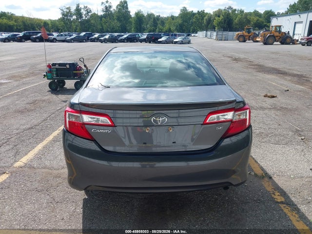 2013 Toyota Camry Le მანქანა იყიდება აუქციონზე, vin: 4T1BF1FK1DU236589, აუქციონის ნომერი: 45959303