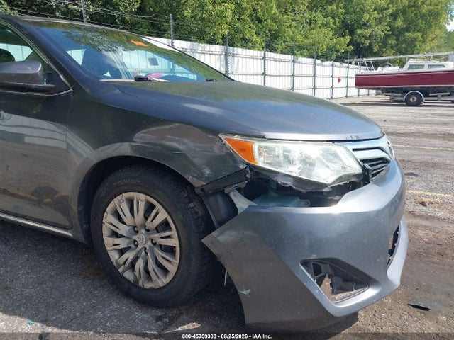 2013 Toyota Camry Le მანქანა იყიდება აუქციონზე, vin: 4T1BF1FK1DU236589, აუქციონის ნომერი: 45959303