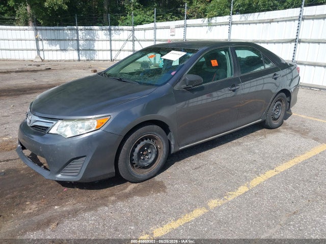 2013 Toyota Camry Le მანქანა იყიდება აუქციონზე, vin: 4T1BF1FK1DU236589, აუქციონის ნომერი: 45959303