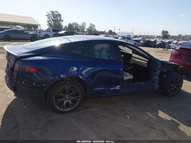 45959326 :رقم المزاد ، 5YJSA1E57MF428431 vin ، 2021 Tesla Model S Long Range Dual Motor All-wheel Drive مزاد بيع